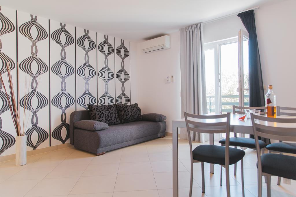 Apartments Sea View Omiš Buitenkant foto