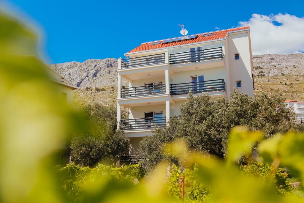 Apartments Sea View Omiš Buitenkant foto